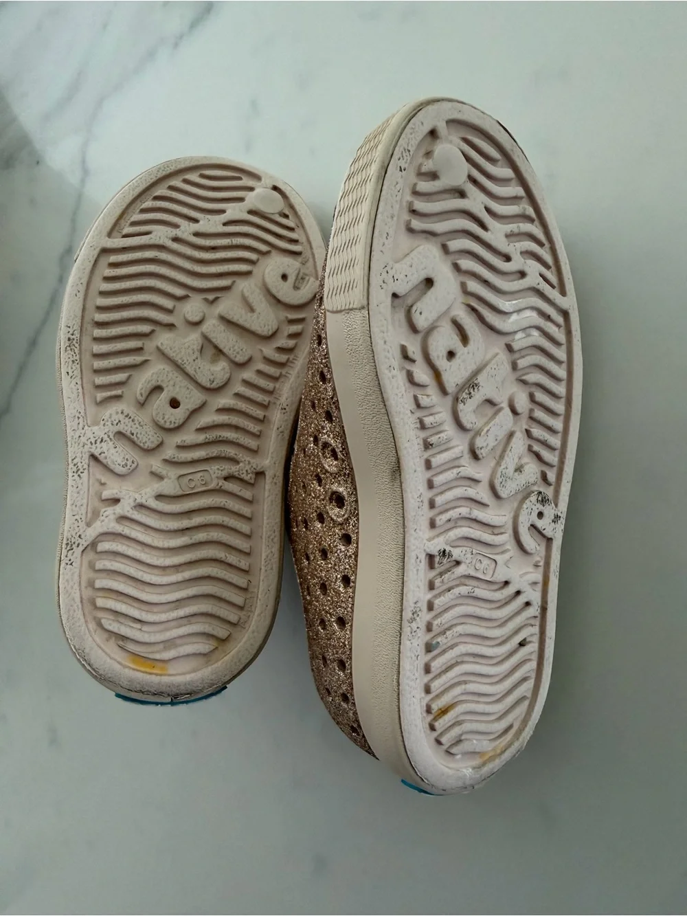 Native gold cream